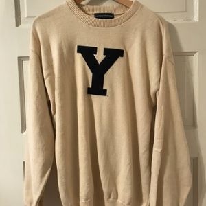 Retro Style Yale Sweater - Size Medium